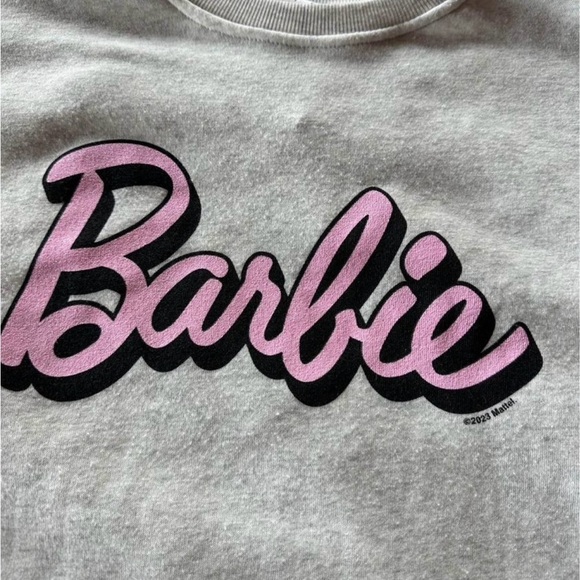 Barbie Light Grey  Women’s Oversized Crewneck Sweatshirt Size Medium - Picture 3 of 4